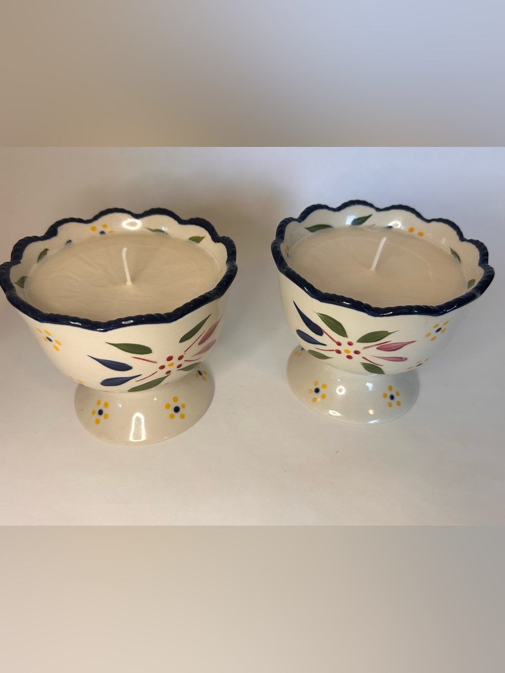 Set Of 2 Temptations Old World Confetti Footed Bowls Hand Poured Candles Ceramic